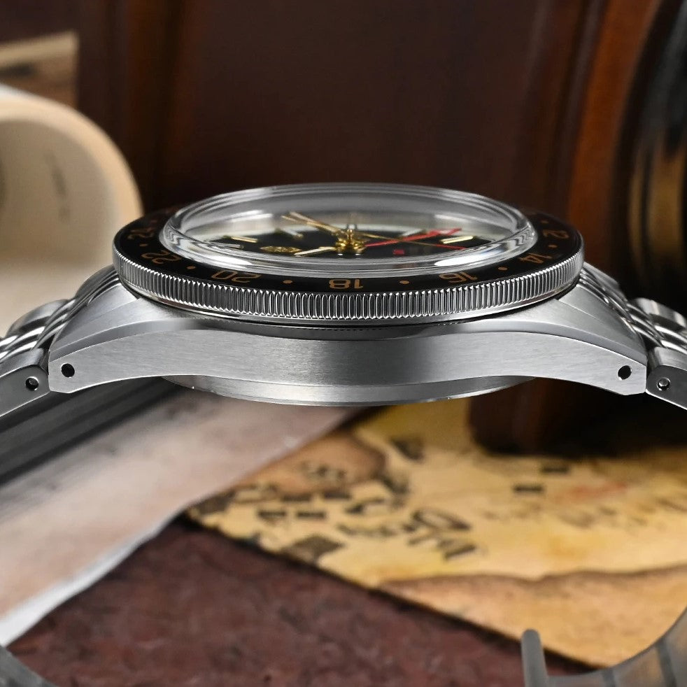 San Martin SN0116-G V4 GMT - 39.5mm - Crna/Braon