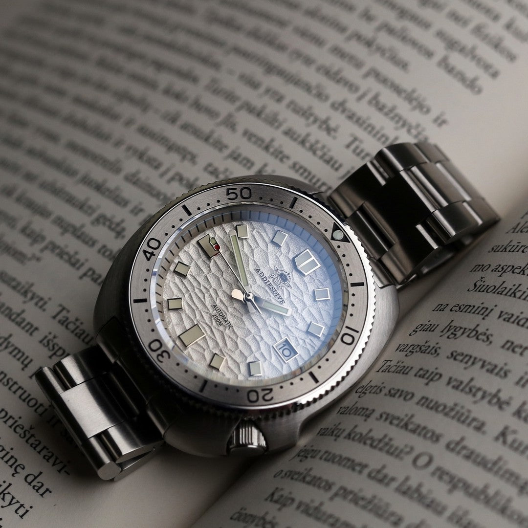 ADDIESDIVE AD2117 - 43.8mm - Bela